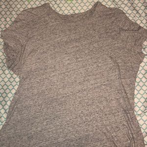Basic gray T-shirt